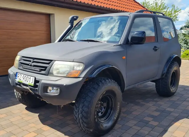 MITSUBISHI Pajero 3.5 V6 GDI (lea)