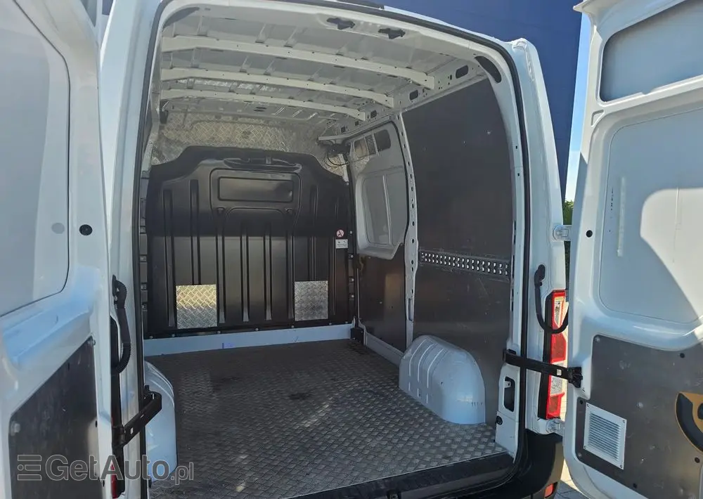 RENAULT MASTER 