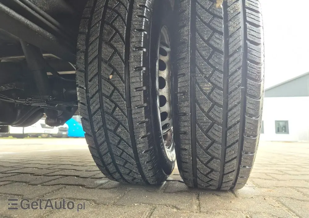 MERCEDES-BENZ SPRINTER/ 23 MIEJSCA + STOJĄCE/ 67 000 KM / KLIMA 