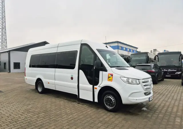 MERCEDES-BENZ SPRINTER/ 23 MIEJSCA + STOJĄCE/ 67 000 KM / KLIMA 
