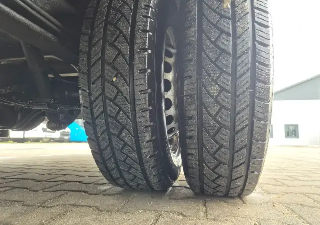 MERCEDES-BENZ SPRINTER/ 23 MIEJSCA + STOJĄCE/ 67 000 KM / KLIMA 