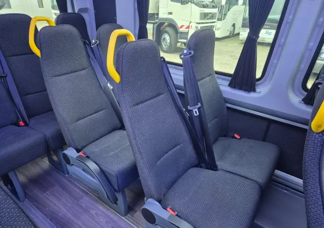 MERCEDES-BENZ SPRINTER/ 23 MIEJSCA + STOJĄCE/ 67 000 KM / KLIMA 