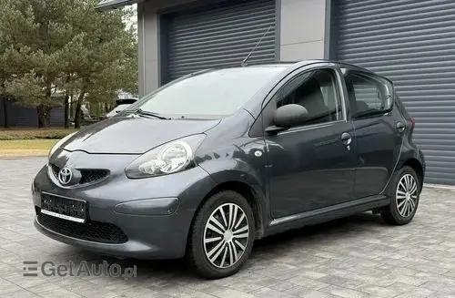 TOYOTA Aygo 