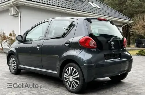 TOYOTA Aygo 