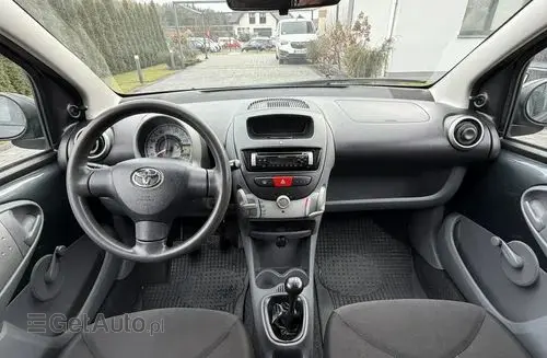 TOYOTA Aygo 