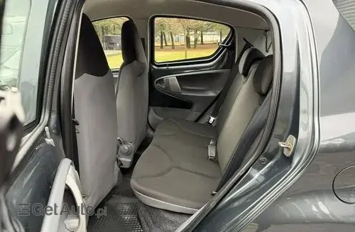 TOYOTA Aygo 