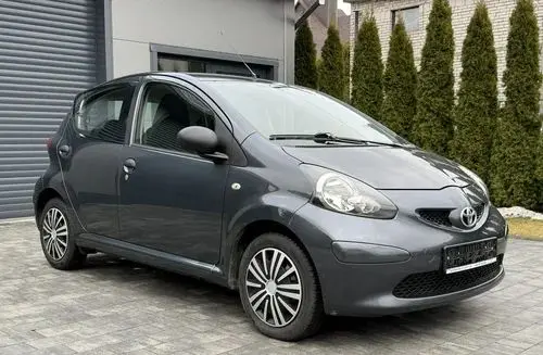 TOYOTA Aygo 