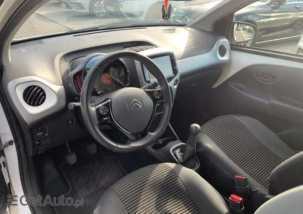 CITROËN C1 1.2 Pure Tech Shine