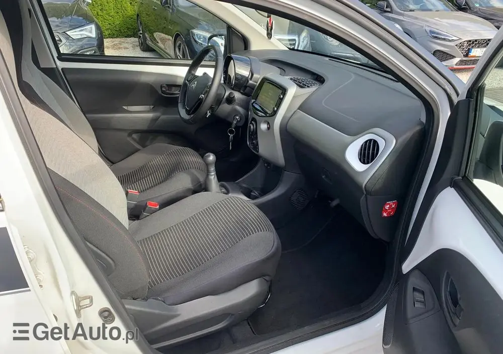 CITROËN C1 1.2 Pure Tech Shine