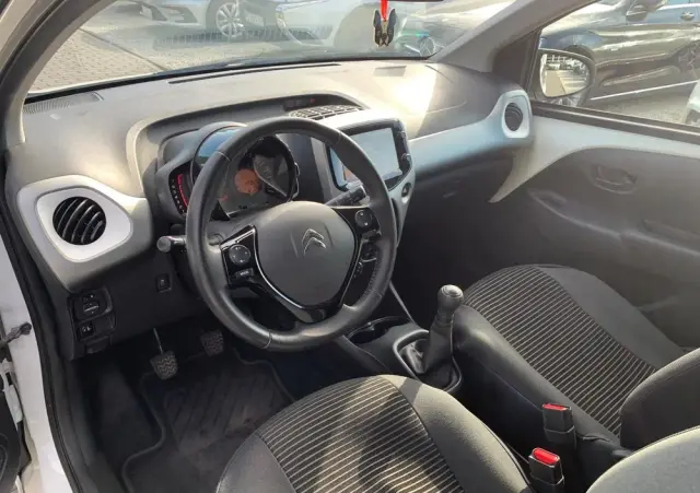 CITROËN C1 1.2 Pure Tech Shine