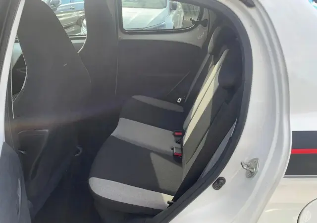 CITROËN C1 1.2 Pure Tech Shine