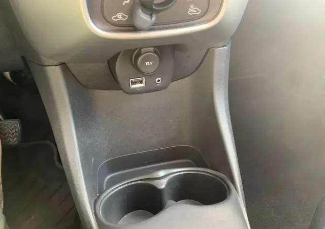 CITROËN C1 1.2 Pure Tech Shine