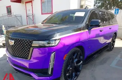 CADILLAC Escalade 