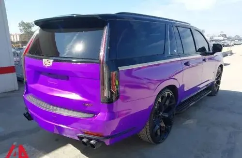 CADILLAC Escalade 