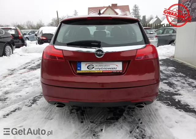 OPEL Insignia 2.0 Turbo Design Edition