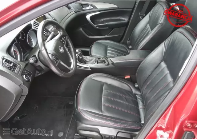 OPEL Insignia 2.0 Turbo Design Edition