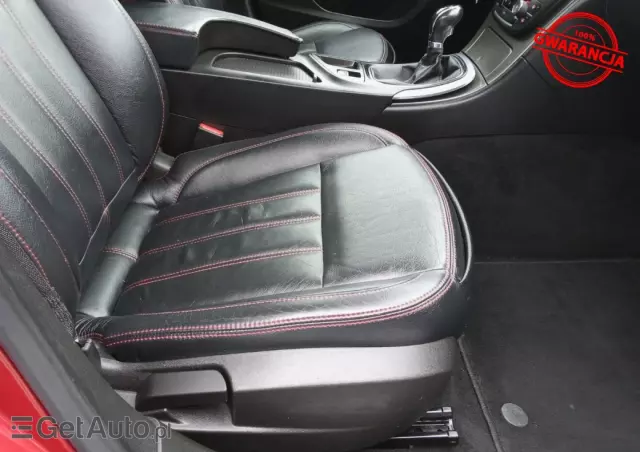 OPEL Insignia 2.0 Turbo Design Edition