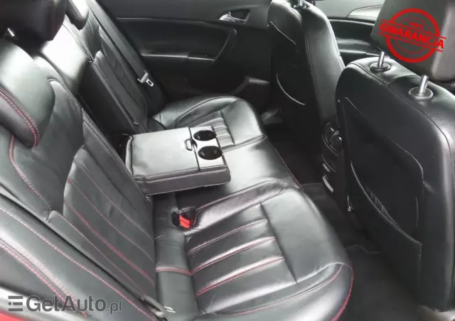 OPEL Insignia 2.0 Turbo Design Edition