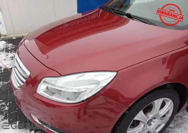 OPEL Insignia 2.0 Turbo Design Edition