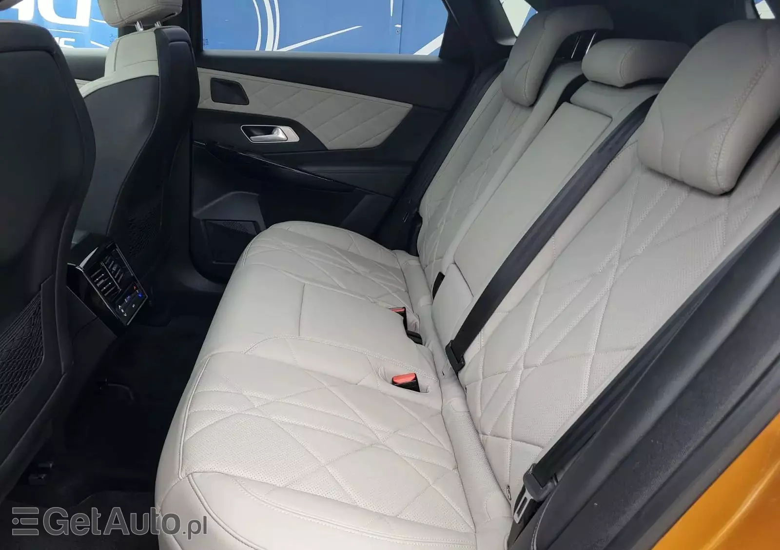 DS AUTOMOBILES DS 7 Crossback 1.6 E-Tense 4x4 Bastille