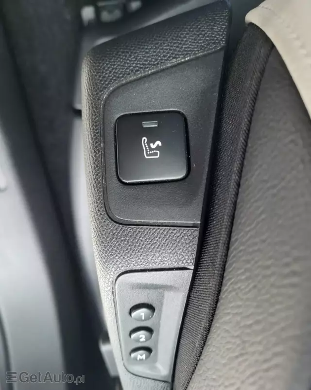 DS AUTOMOBILES DS 7 Crossback 1.6 E-Tense 4x4 Bastille