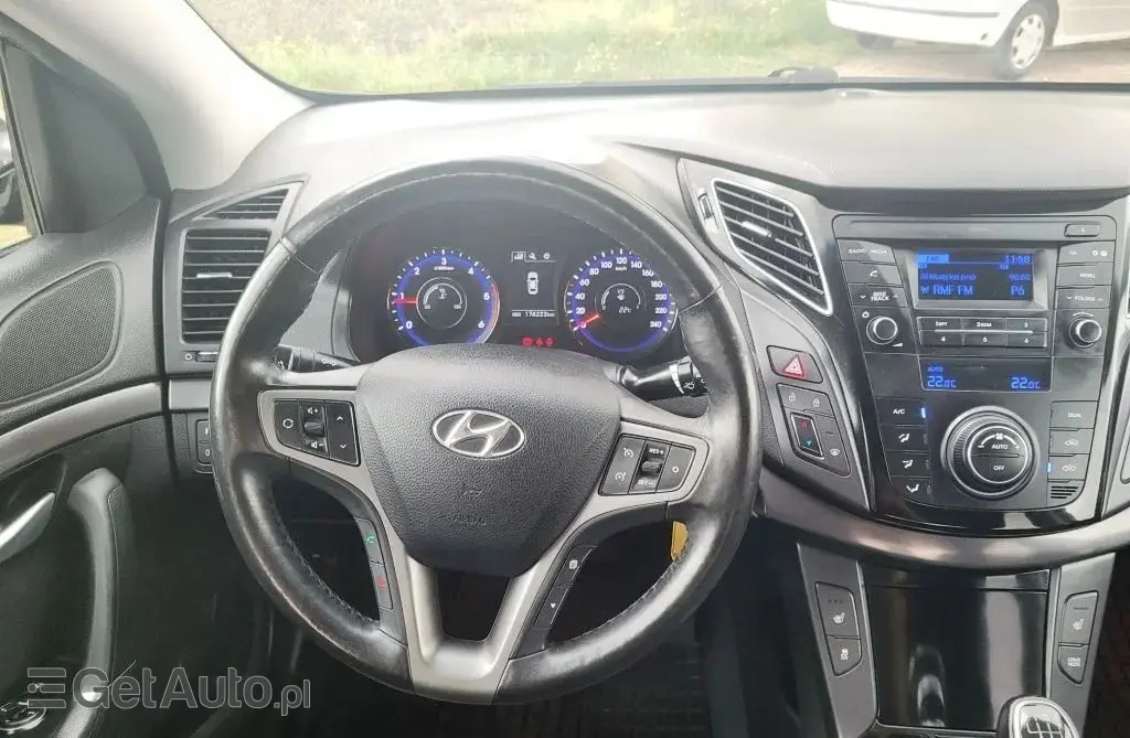 HYUNDAI I40 