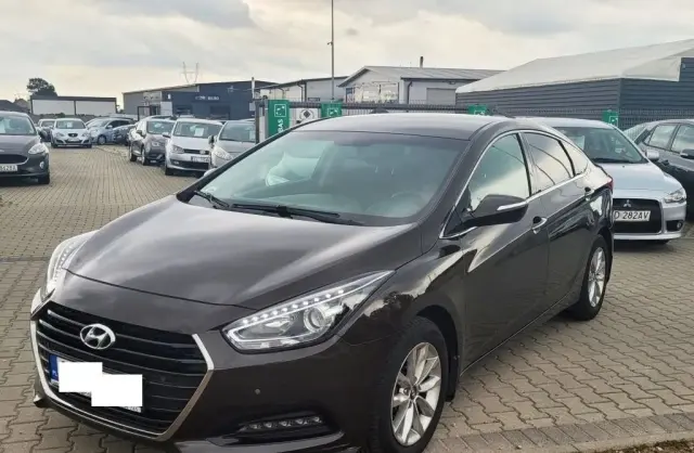 HYUNDAI I40 