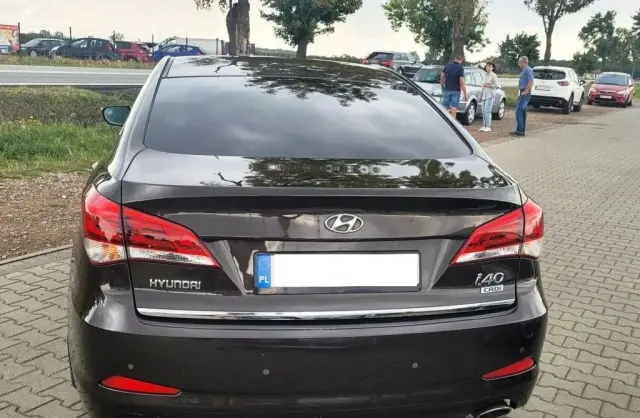 HYUNDAI I40 