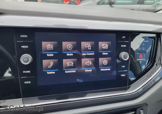 VOLKSWAGEN Polo 1.0 TSI