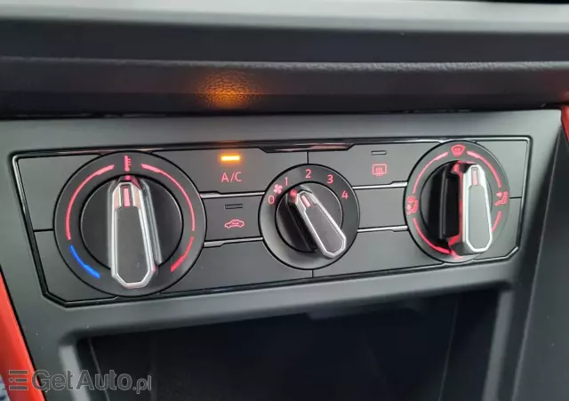 VOLKSWAGEN Polo 1.0 TSI