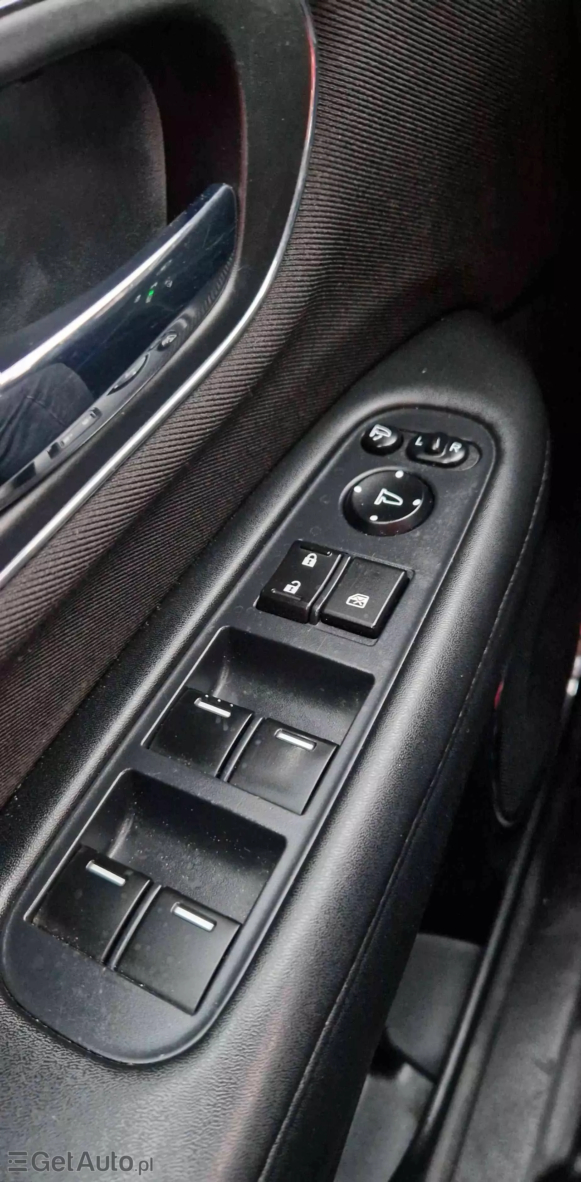 HONDA HR-V 1.6 i-DTEC Elegance (ADAS/Honda Connect+)