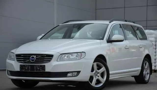 VOLVO V70 