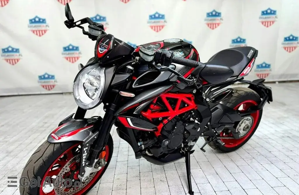 MV AGUSTA Dragster 800 RR 