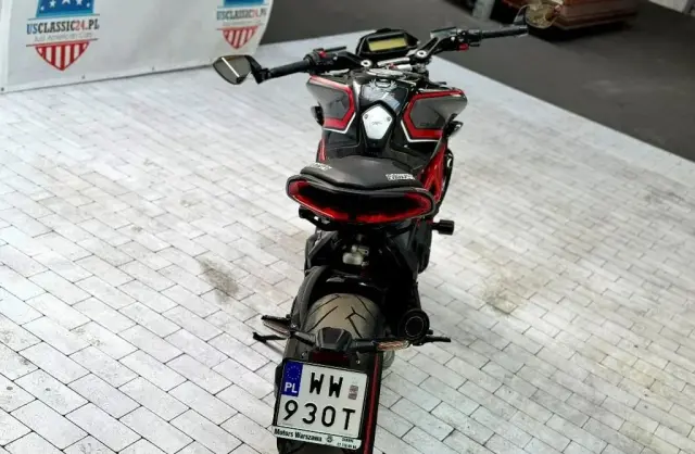 MV AGUSTA Dragster 800 RR 