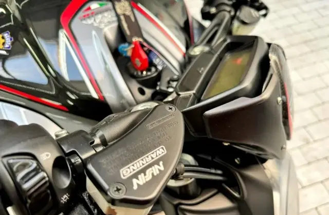 MV AGUSTA Dragster 800 RR 