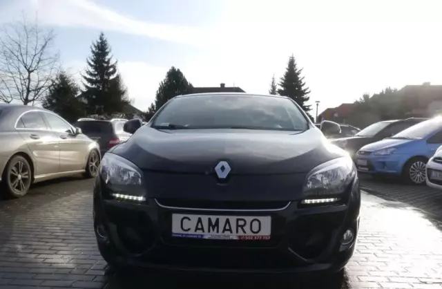 RENAULT Megane 