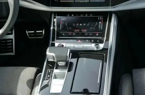 AUDI SQ7 