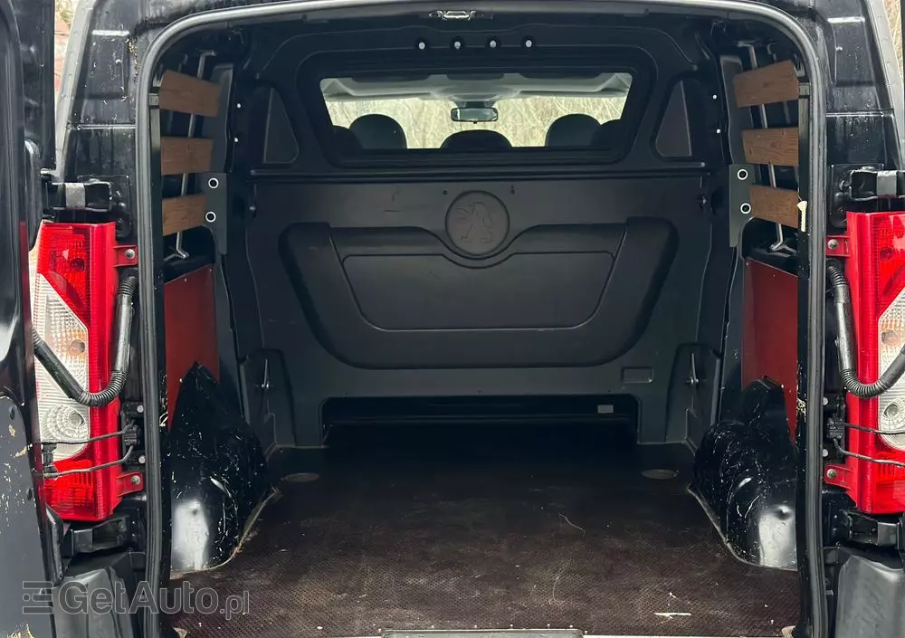 PEUGEOT Expert 