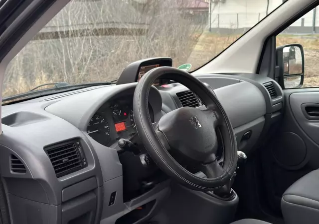 PEUGEOT Expert 