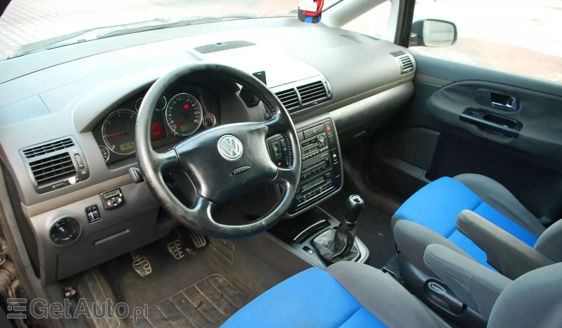 VOLKSWAGEN Sharan 