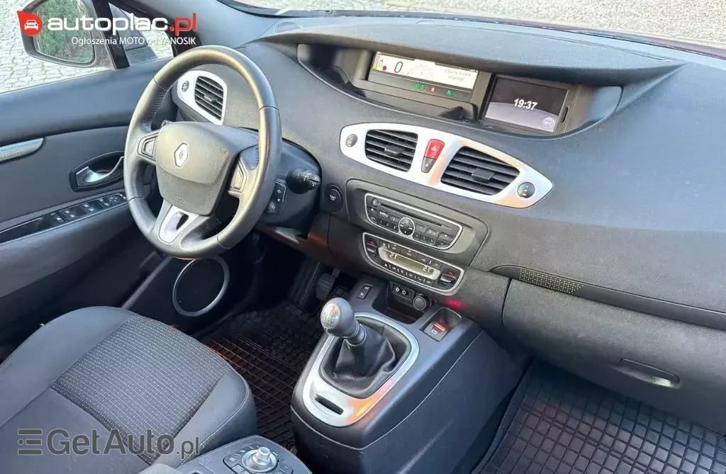 RENAULT Scenic 