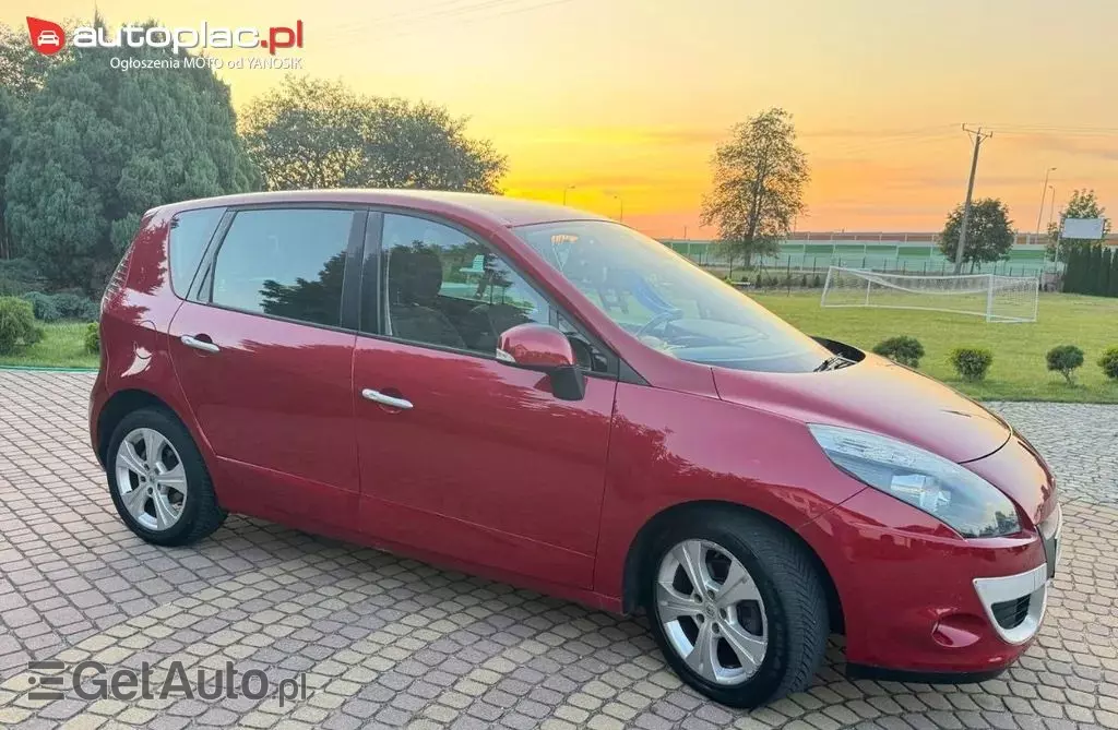 RENAULT Scenic 