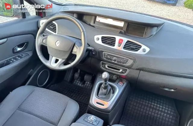 RENAULT Scenic 