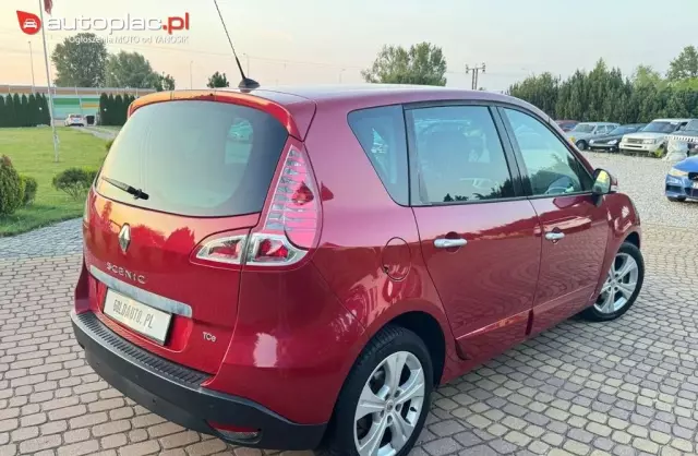 RENAULT Scenic 