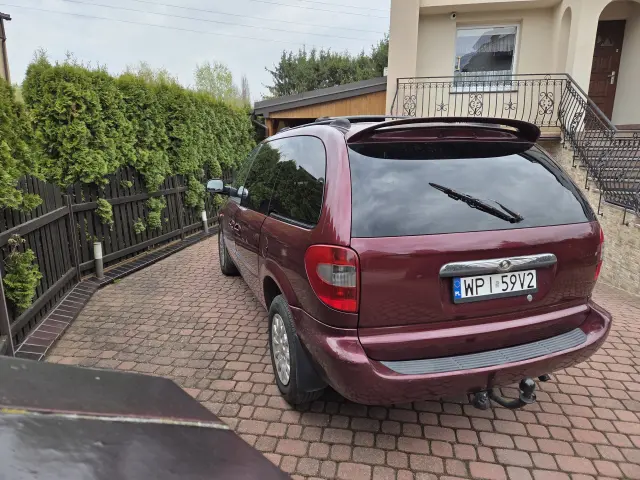 CHRYSLER Voyager Family