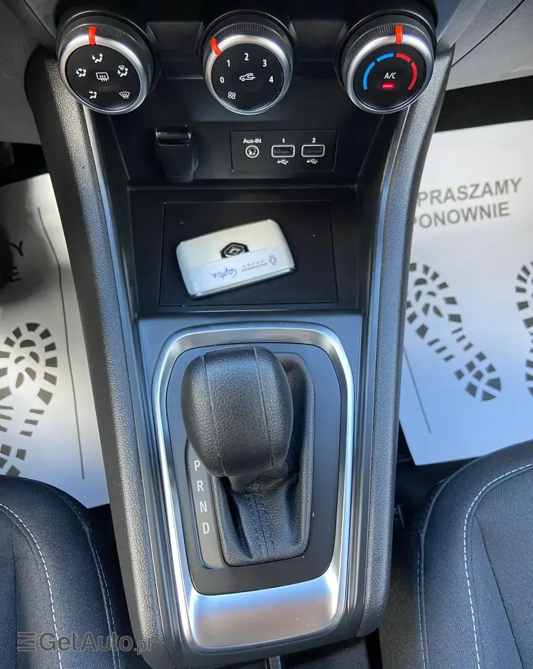 RENAULT Captur 1.3 TCe mHEV Intens EDC