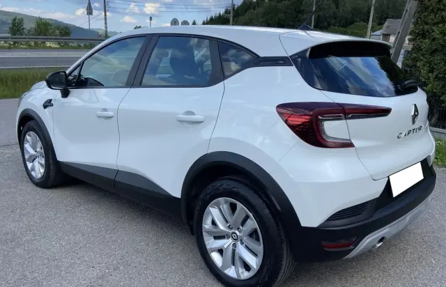 RENAULT Captur 1.3 TCe mHEV Intens EDC