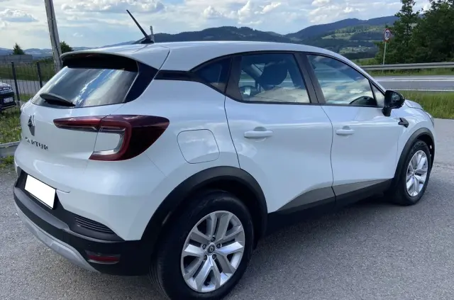 RENAULT Captur 1.3 TCe mHEV Intens EDC