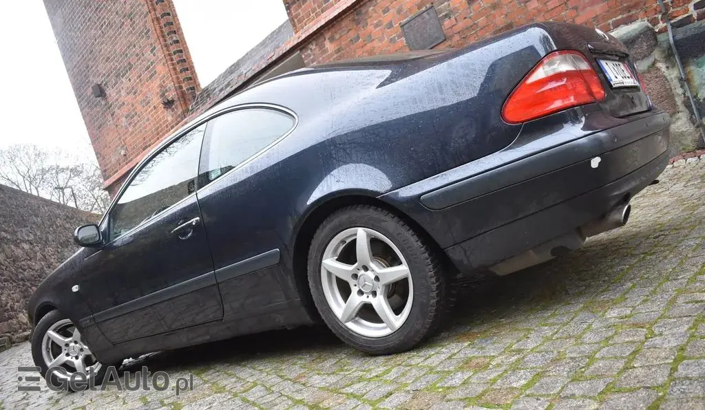 MERCEDES-BENZ CLK 