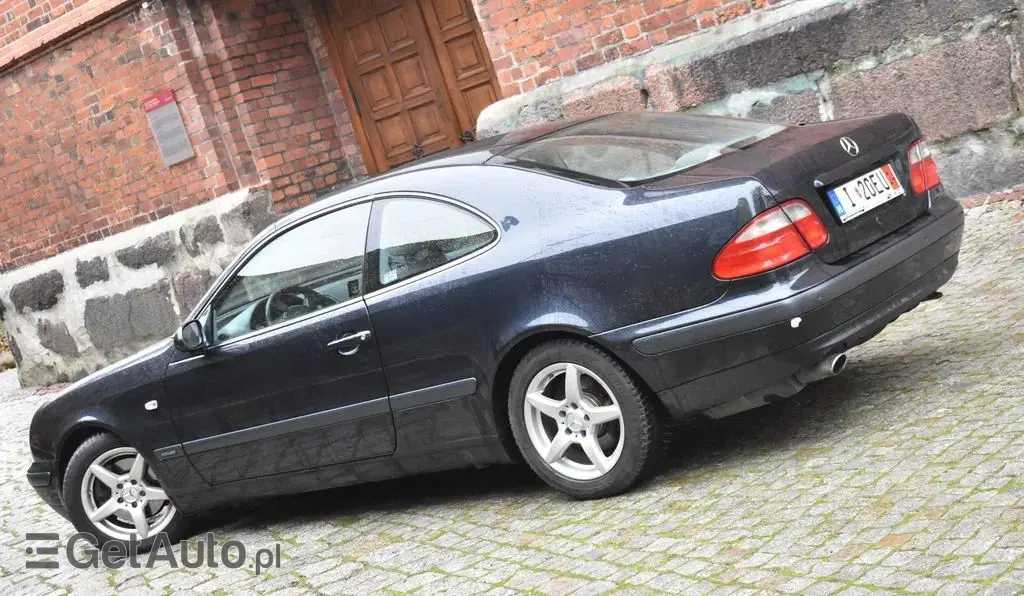 MERCEDES-BENZ CLK 